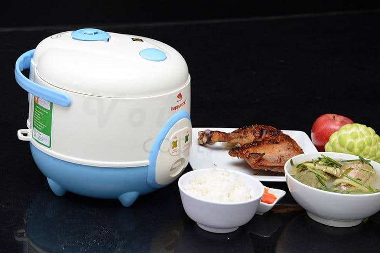 noi com dien nap gai happycook hc 60 1 Top 5 nồi cơm điện mini của Nhật đáng tiền nhất hiện nay