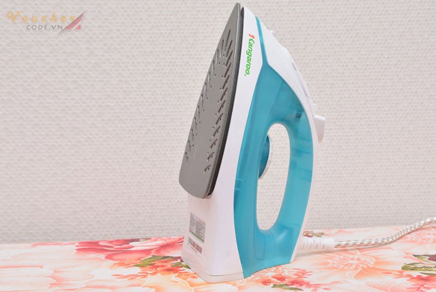 Ban la hoi nuoc loai nao tot 10 Bàn ủi hơi nước Kangaroo KG87N