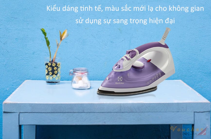 Ban la hoi nuoc loai nao tot 6 Bàn ủi hơi nước Electrolux ESI4015