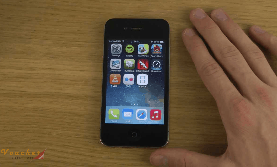 Top 6 dien thoai cam ung gia 500k tot nhat 10 IPHONE 4 8GB