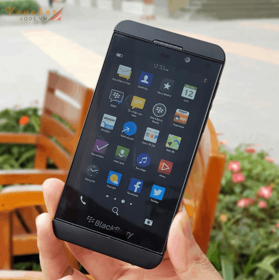 Top 6 dien thoai cam ung gia 500k tot nhat 12 Điện thoại Blackberry Z10