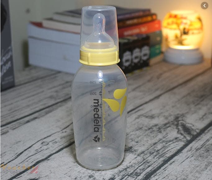 Bình sữa Medela