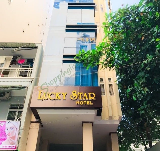 review-dat-phong-khach-san-mytour-2