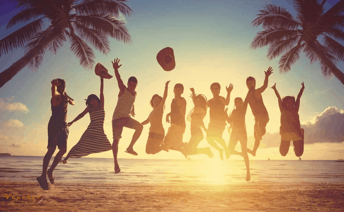 review-dat-phong-khach-san-mytour-1