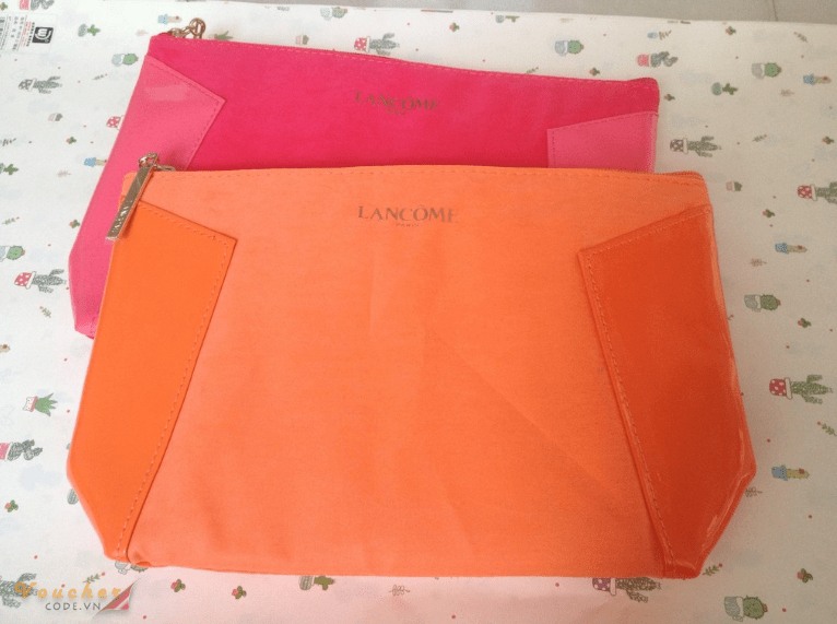 tui-dung-my-pham-chong-nuoc-loai-nao-tot-8