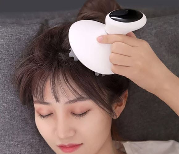 May-massage-mini-cam-tay-nao-tot-11