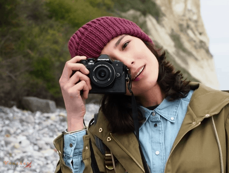 Nen-mua-may-anh-DSLR-nao-3