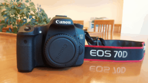 Nen-mua-may-anh-DSLR-nao-7