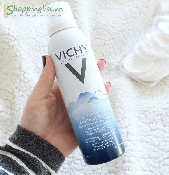 Top-5-xit-khoang-cap-am-cho-da-tot-nhat-Xit-khoang- Vichy