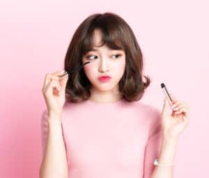 mascara-chai-mi-tu-nhien-nhat-12