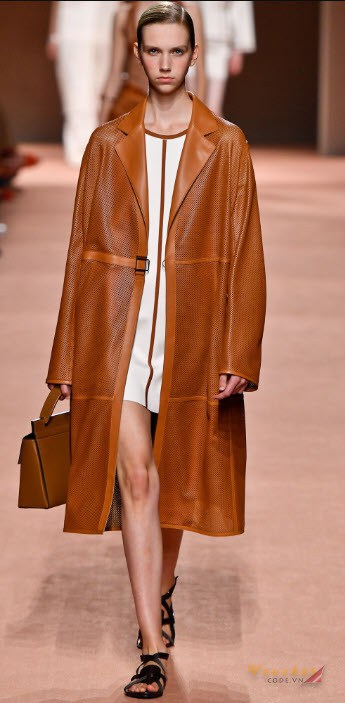 Xu hướng thời trang nữ 2020