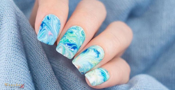 Nail màu xanh nước biển