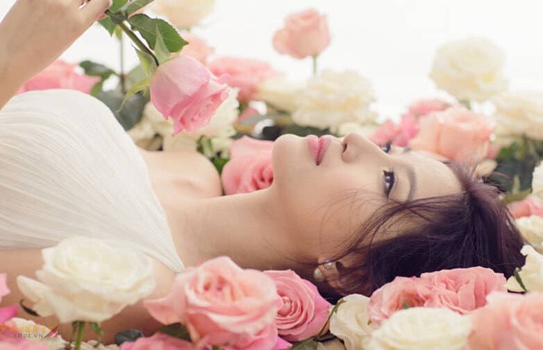 Nên dùng nước hoa hồng khi nào