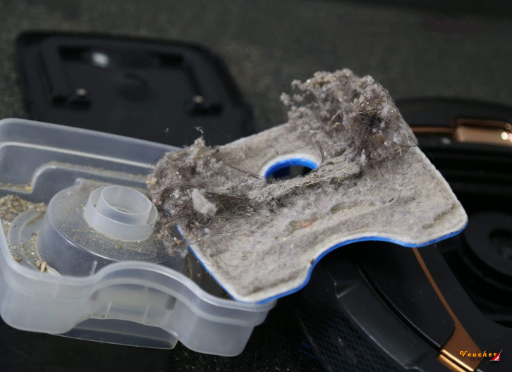 Robot Hut Bui Lau Nha Thong Minh 3