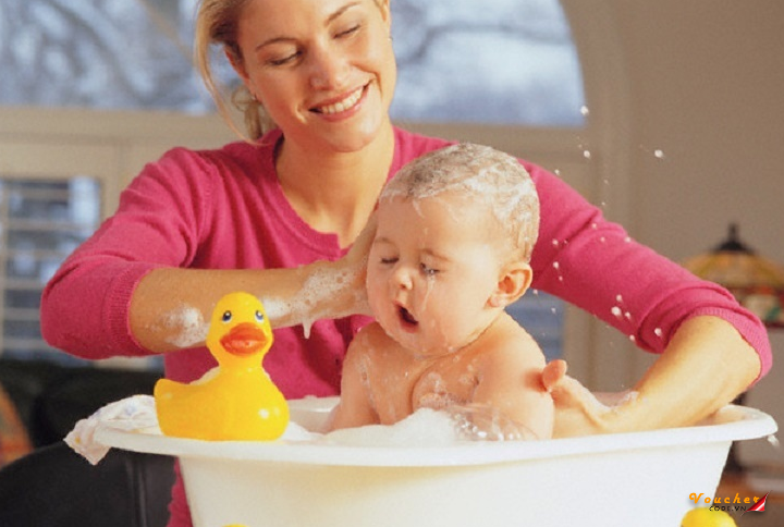 Sua Tam Goi Cho Tre So Sinh Tot Nhat 6