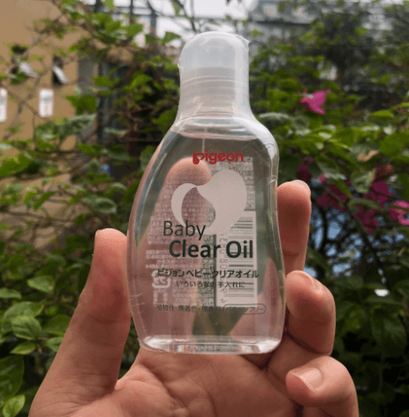 tinh dau massage cho tre so sinh 7